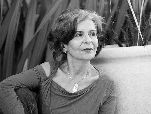 Festa Literária de Praia do Forte terá curadoria da poeta Alice Ruiz