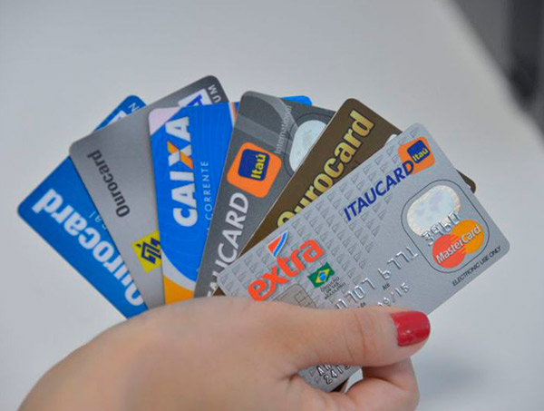 BC: taxa de pagamento do cartão de crédito chegou a 79% em dezembro