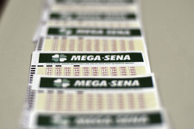 Mega-Sena acumula e vai pagar R$ 52 milhões na 4ªfeira