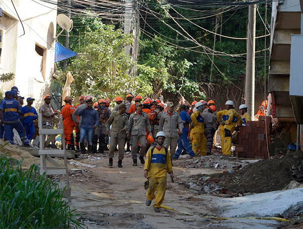 Sobe para 11 o número de mortos na tragédia em Muzema no Rio