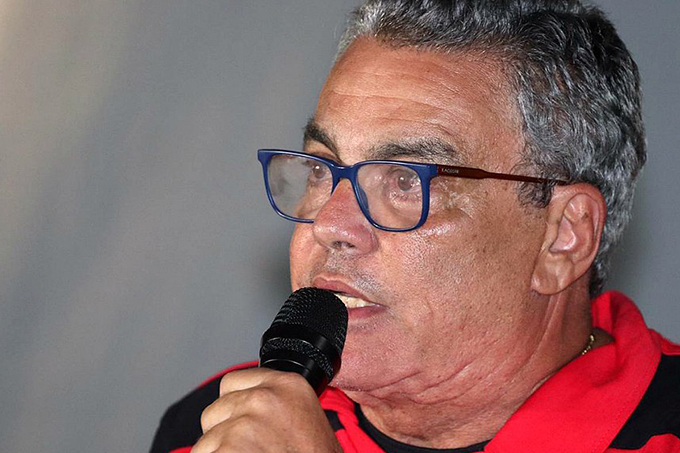 Quero ser o presidente de todos os rubro-negros', diz Carneiro