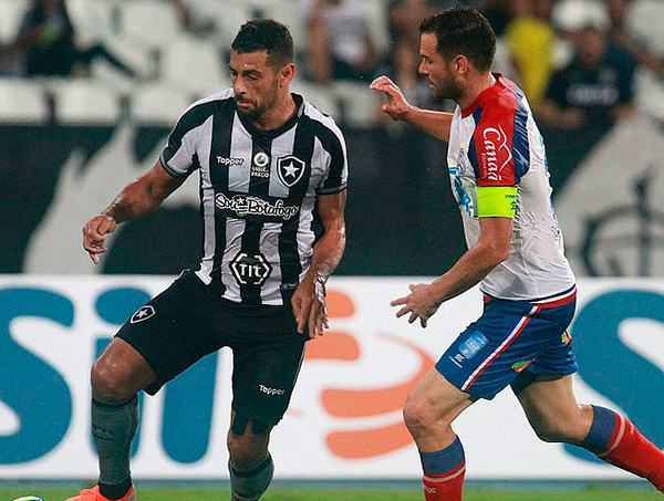 'Roger alertou', diz Lucas Fonseca sobre bola aérea do Botafogo