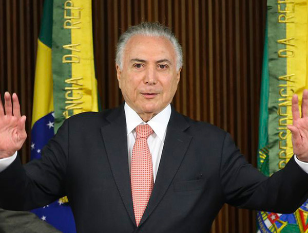 Temer deve se apresentar hoje à Polícia Federal