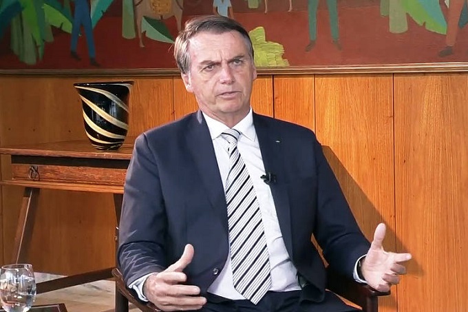 “Temos que respeitar a vontade popular”, diz Bolsonaro sobre armas