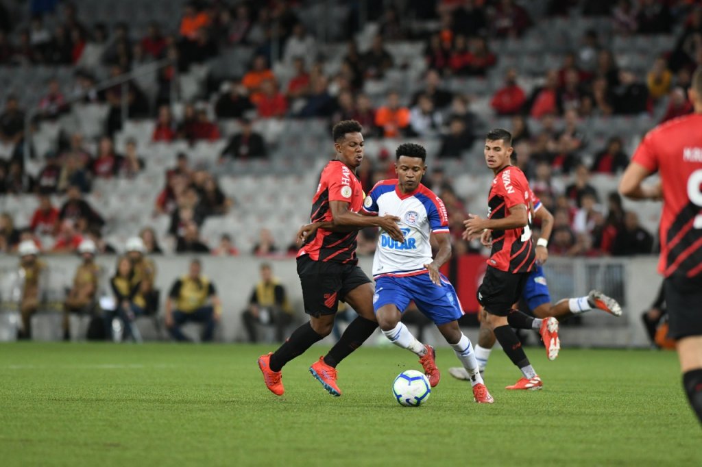 Bahia perde para Athletico-PR na Arena da Baixada
