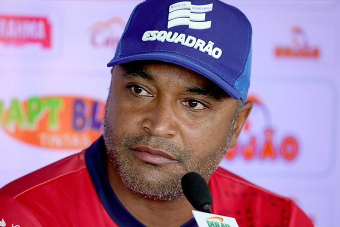 'Sentimento de frustração', diz Roger sobre empate com o São Paulo