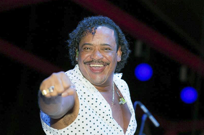 Compadre Washington cai e se fere durante assalto em lanchonete 