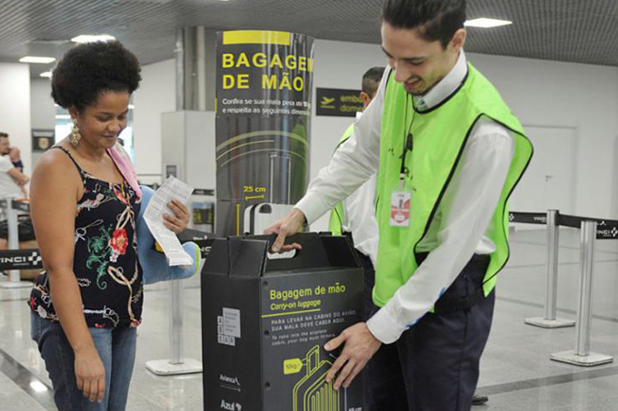 Aeroportos de Salvador e Guarulhos começam a fiscalizar bagagens