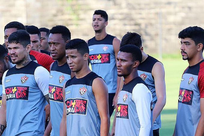 Vitória já usou mais de quatro times inteiros em 2019