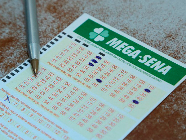 Mega-Sena acumula e pode pagar R$ 48 milhões