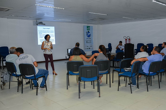 Reunião entre prefeitura e comunidade debate saúde do município