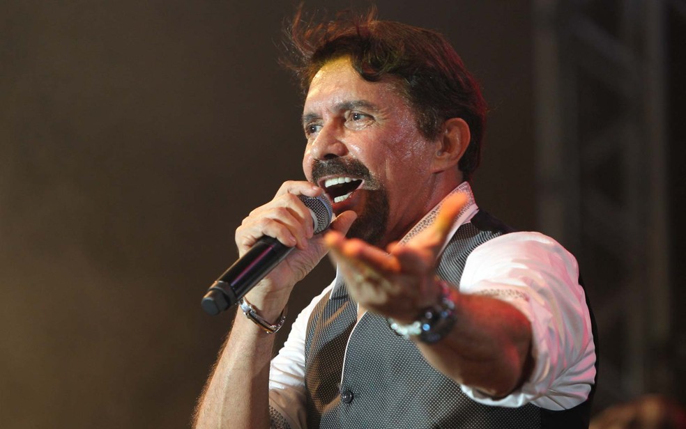 Confira os artistas e bandas que animam os festejos juninos em Dias d'Ávila