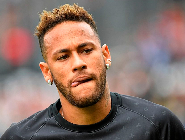 'Eu prefiro crime de internet ao de estupro', diz pai de Neymar