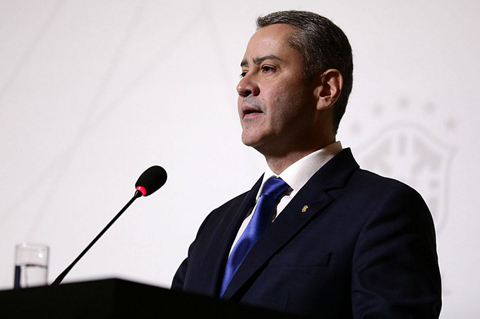 Presidente da CBF descarta corte e diz ter confiança em Neymar