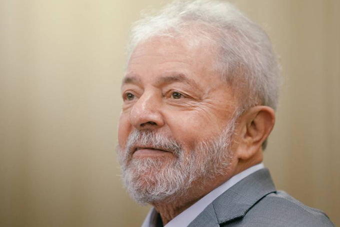 MPF diz que Lula tem direito a progredir para regime semiaberto
