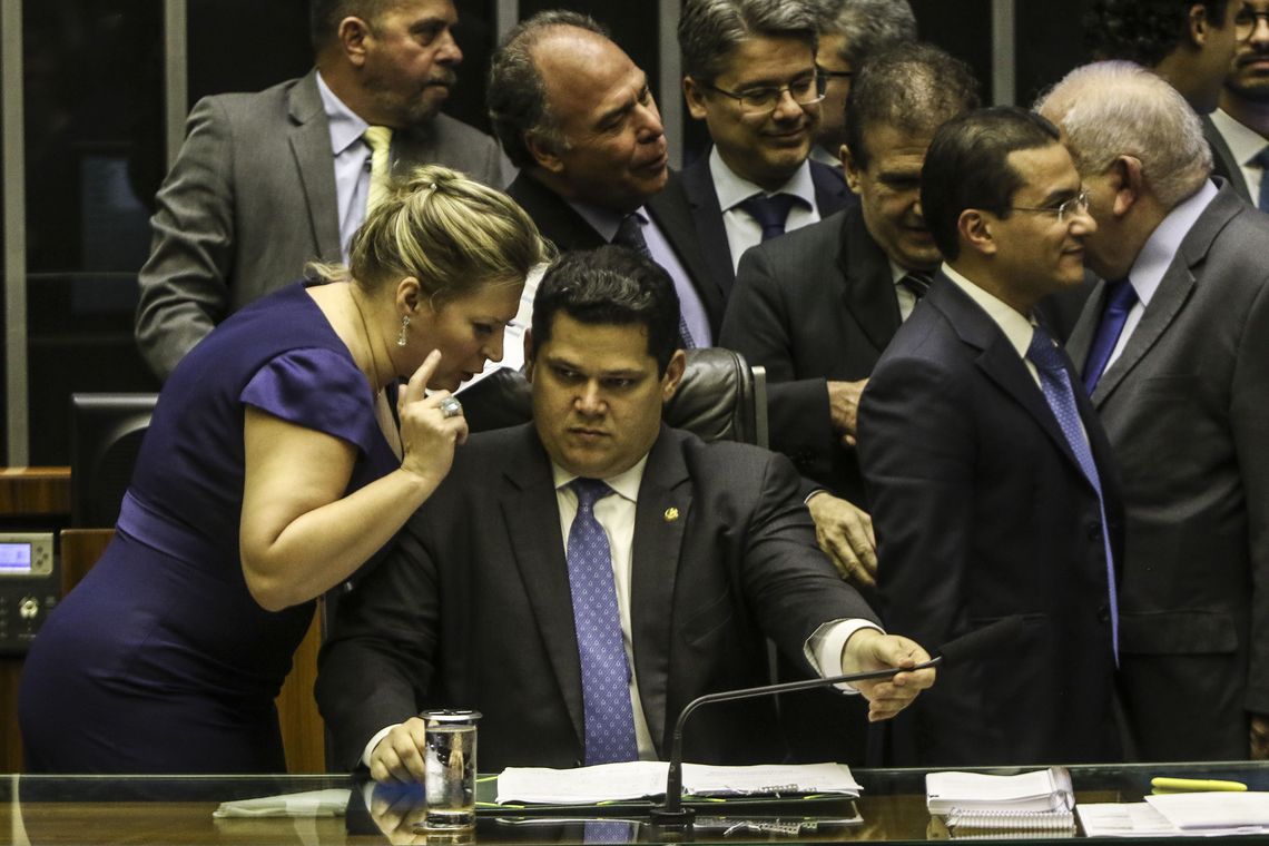 Congresso aprova projeto de crédito suplementar 