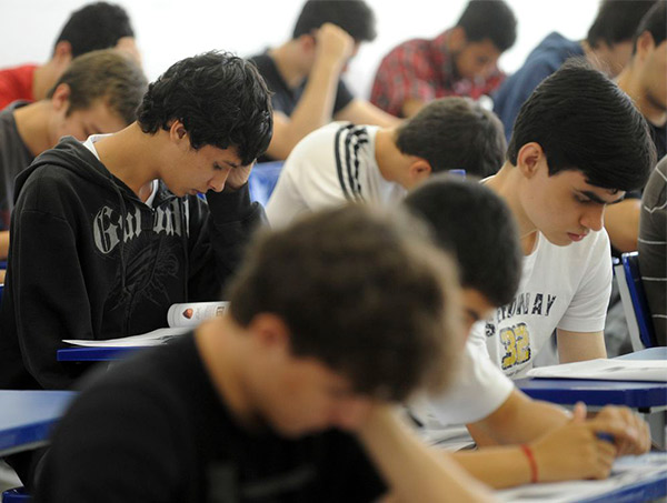 ProUni deve divulgar hoje resultado de primeira chamada