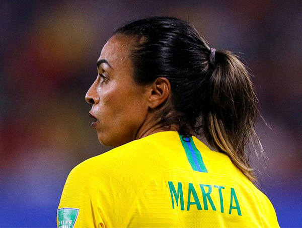 Marta se torna a maior goleadora de todas as Copas do Mundo