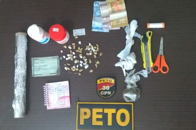 Acusado de integrar facção criminosa é preso com drogas 