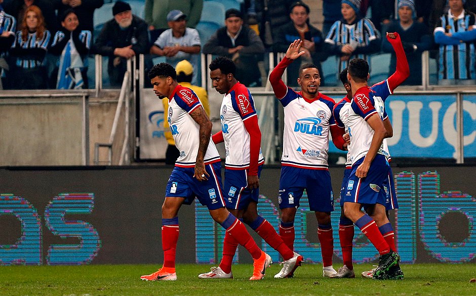 Bahia arranca empate com o Grêmio e deixa decisão para Fonte Nova