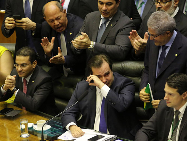 Câmara aprova texto-base da reforma da Previdência