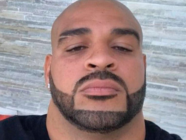 Adriano Imperador é acusado de agredir e ameaçar promoter em boate no Rio