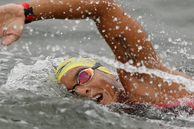 Ana Marcela vence 25km e é ouro novamente no Mundial