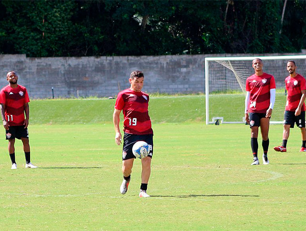 Jogadores do Vitória lamentam nova derrota na Série B: 'Falhamos'