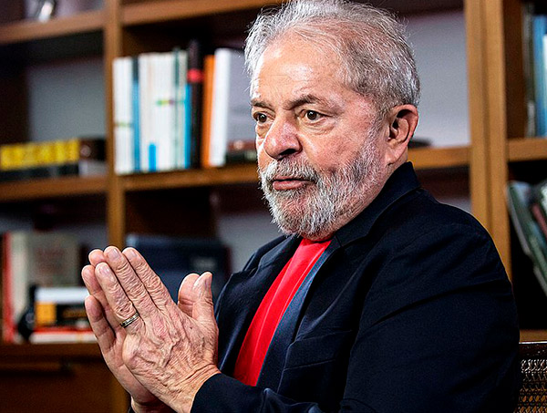 Juiz absolve Lula de dois crimes, mas mantém maior parte da acusação