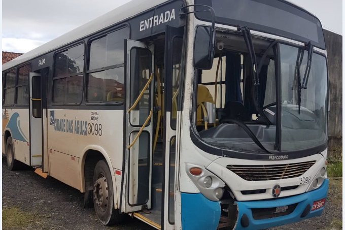 Ônibus furtado da Cidade das Águas é recuperado em Sauipe