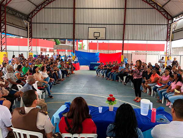 Prefeitura comemora um ano da implementação do Vetor Disciplinar Militar em escola