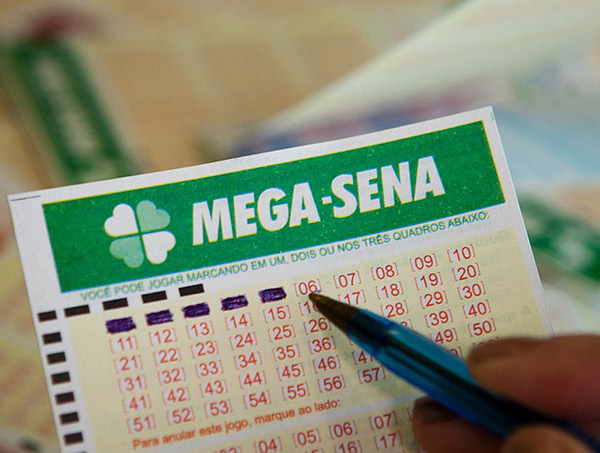 Mega-Sena acumula e vai pagar R$ 26 milhões no sábado