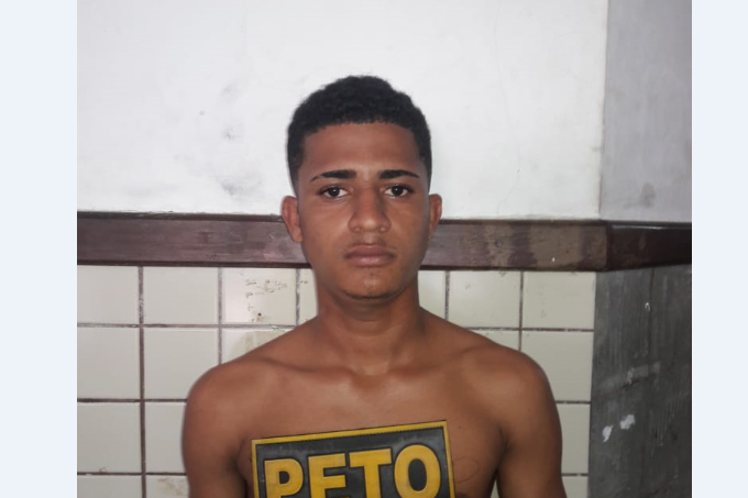 Suspeito de homicídio é preso com drogas no bairro do Genaro