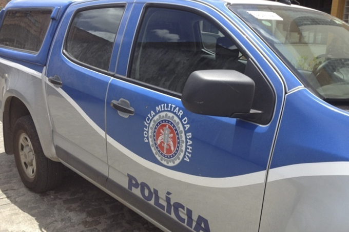 Mulher é morta a tiros em Dias d'Ávila 