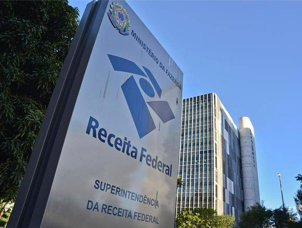 Governo estuda transformar Receita Federal em uma agência independente