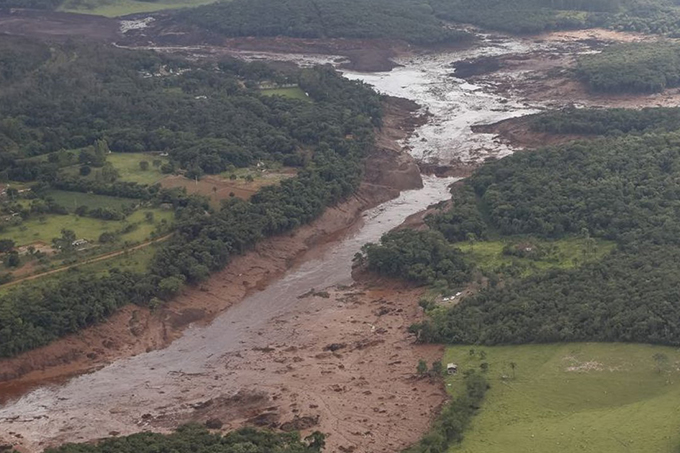 Brumadinho teme nova ruptura de barragem