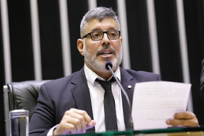 Após expulsão no PSL, Alexandre Frota oficializa filiação ao PSDB