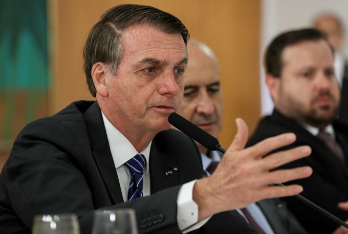Governo não tem mais dinheiro e está tentando sobreviver, diz Bolsonaro