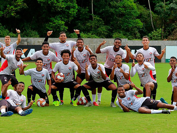 Vitória fica dois jogos sem sofrer gol pela primeira vez em 2019