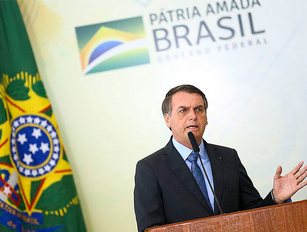 Bolsonaro assina MP que transfere Coaf da Economia para Banco Central