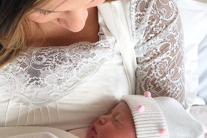 Veja primeira foto de Bela, filha da cantora Claudia Leitte: ‘Bem vinda’