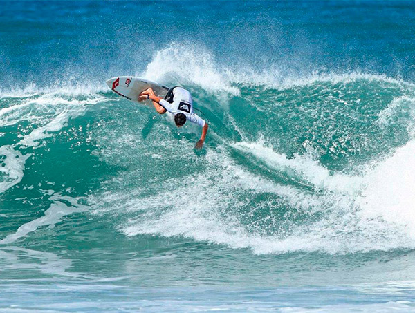 Campanha Educativa Surf Salva acontece nesta quinta em Imbassaí