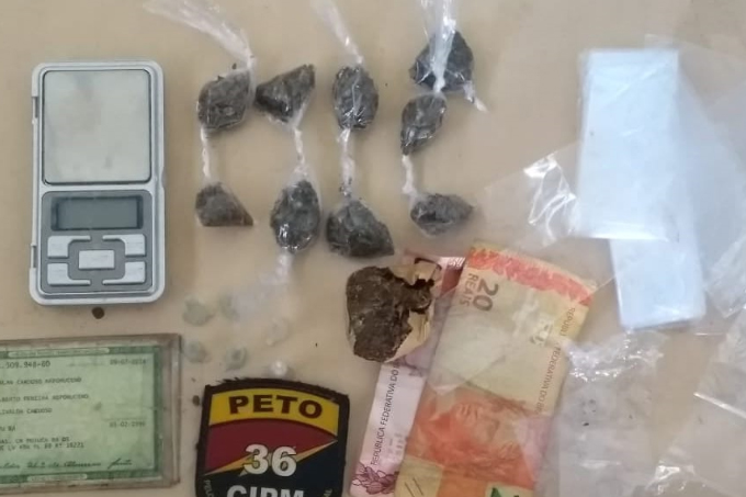 Homem é preso acusado de tráfico de drogas em Dias d’Ávila