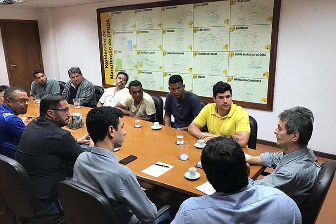 Após protesto, Governo recebe líderes e promete melhorias na BA-505