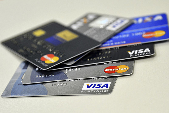 Compras com cartões crescem 18% no primeiro semestre