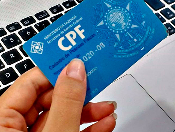 Emissão de CPF e restituição de IR voltam a ter risco de suspensão