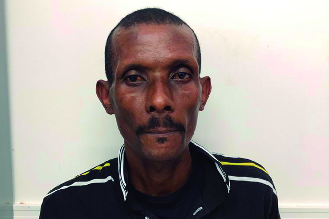 Professor de futebol é preso acusado de estupro em Praia do Forte