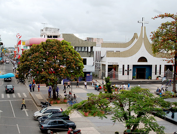 Diocese de Camaçari realiza caminhada para celebrar Festa Eucarística