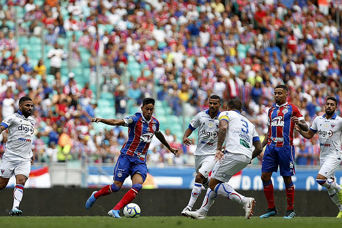 Fortaleza abre placar, Gilberto marca e Bahia fica no 1x1 na Fonte
