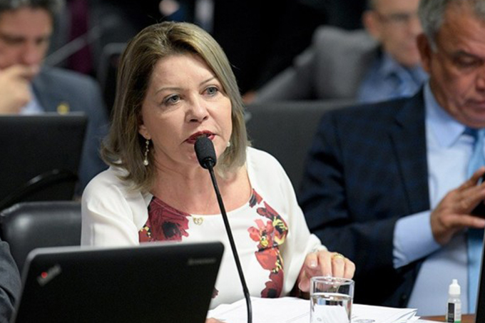 Após conflito por Lava Toga, senadora decide deixar o PSL
